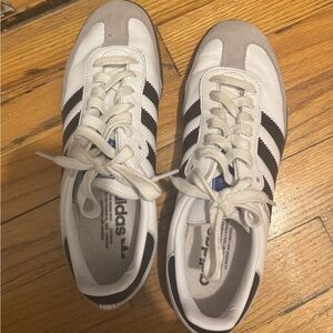 Adidas Sambas